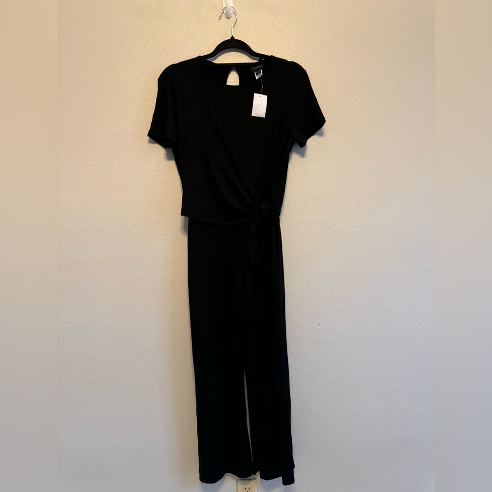 NWT Black J.Jill Everywear wrap front short sleeve side tie jersey jumpsuit. XS.